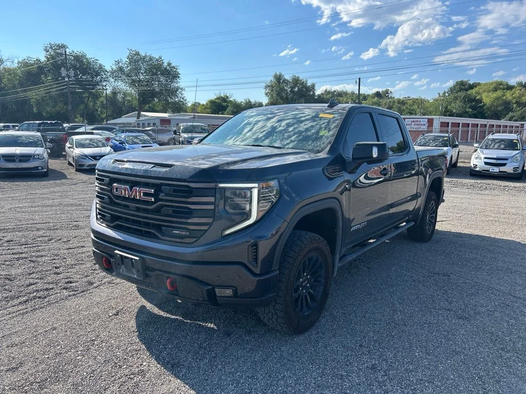 Used 2022 Titanium GMC AT4X image 3