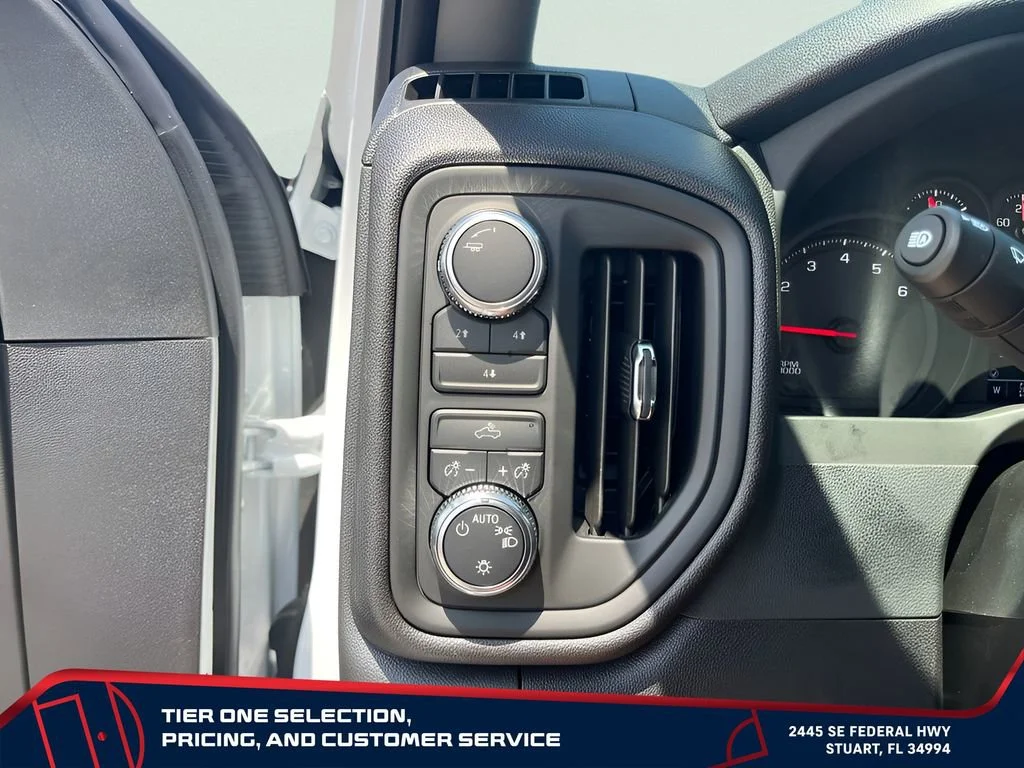New 2025 Summit White GMC Pro image 17