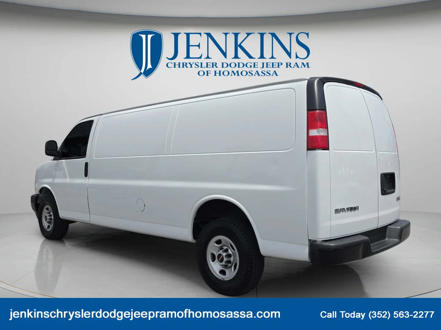 Used 2023 Summit White GMC Work Van image 7