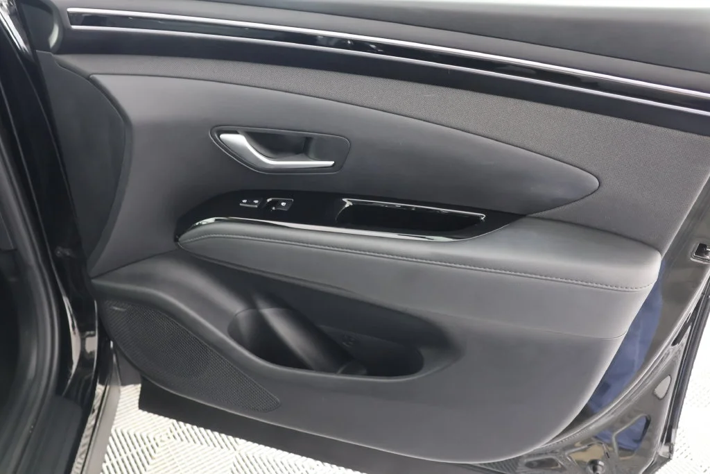 Used 2024 Black Pearl Hyundai Limited image 29