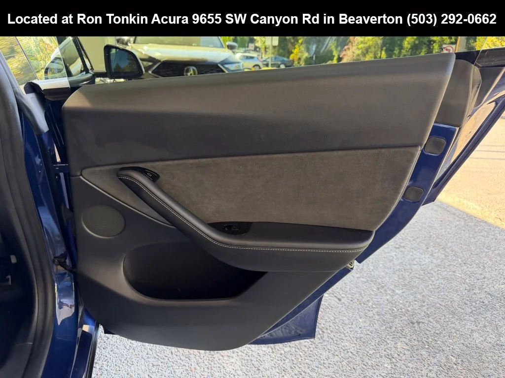 Used 2020 Deep Blue Metallic Tesla Long Range image 26