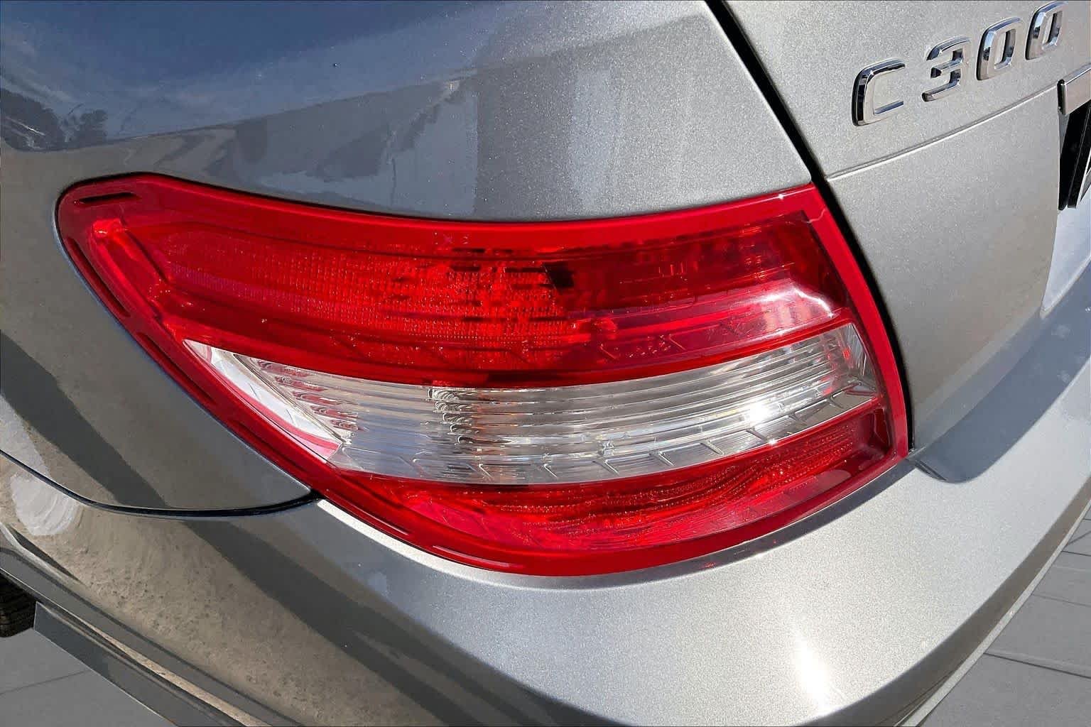 Used 2011 Palladium Silver Metallic Mercedes-Benz C 300 Sport image 27