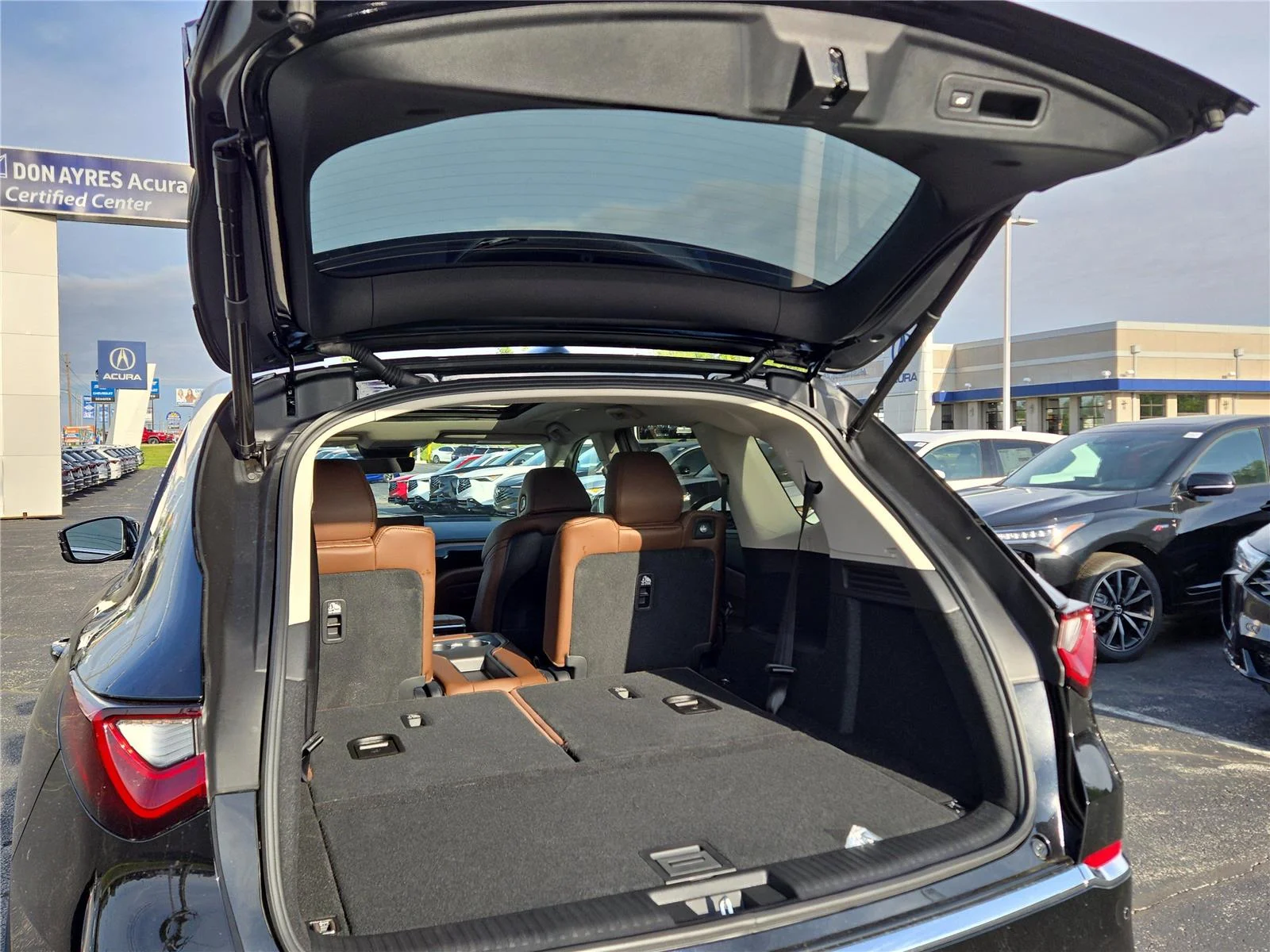 New 2026 Majestic Black Pearl Acura w/Technology Package image 30