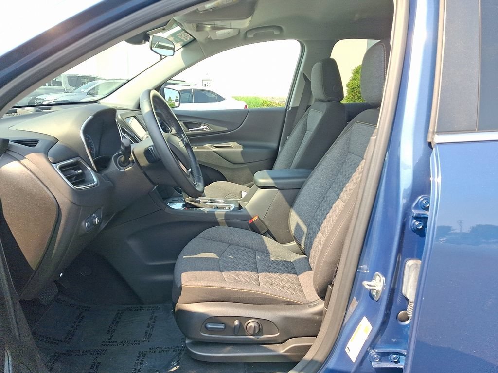 Certified Used 2024 Lakeshore Blue Metallic Chevrolet LT image 14