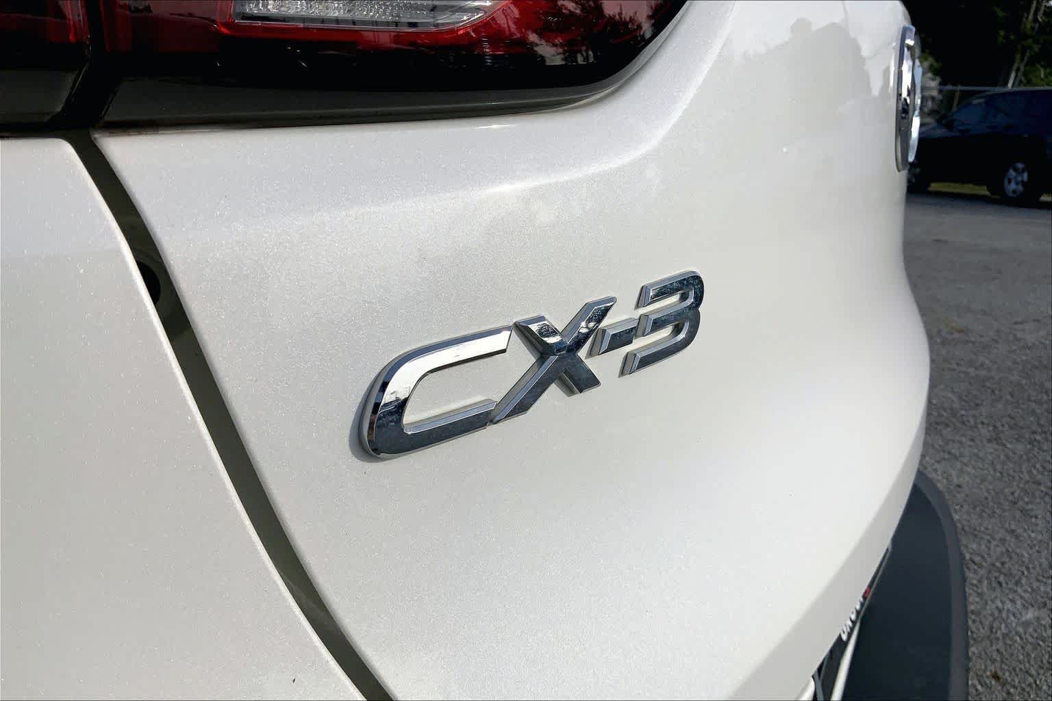 Used 2020 Snowflake White Pearl Mica Mazda Sport image 31