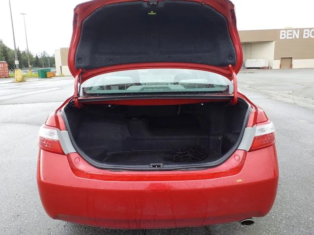 Used 2009 Barcelona Red Metallic Toyota Base image 22