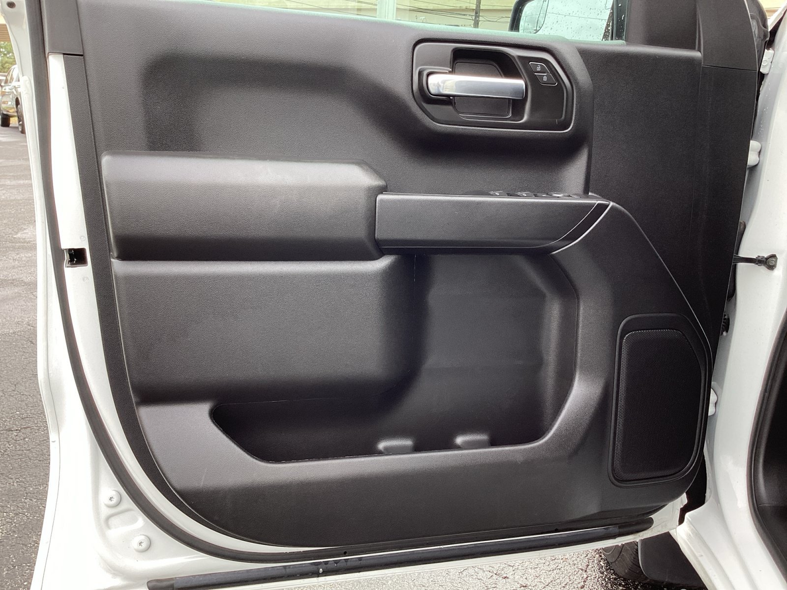 Used 2025 Summit White Chevrolet Custom image 29