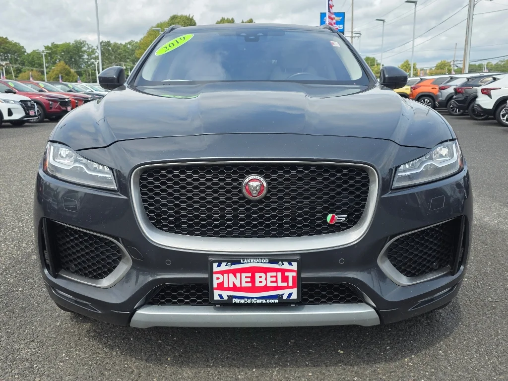 Used 2019 Black Jaguar S image 10