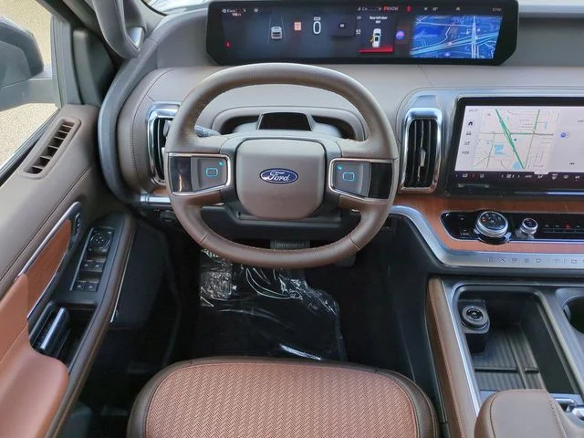 New 2026 Gray Ford King Ranch image 16