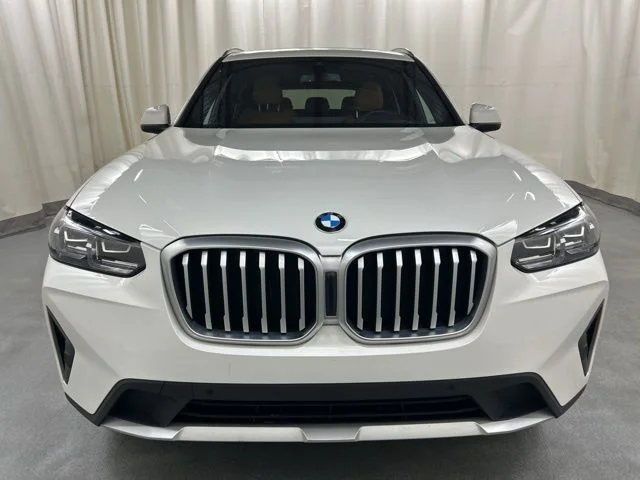 Used 2023 White BMW xDrive30i image 8