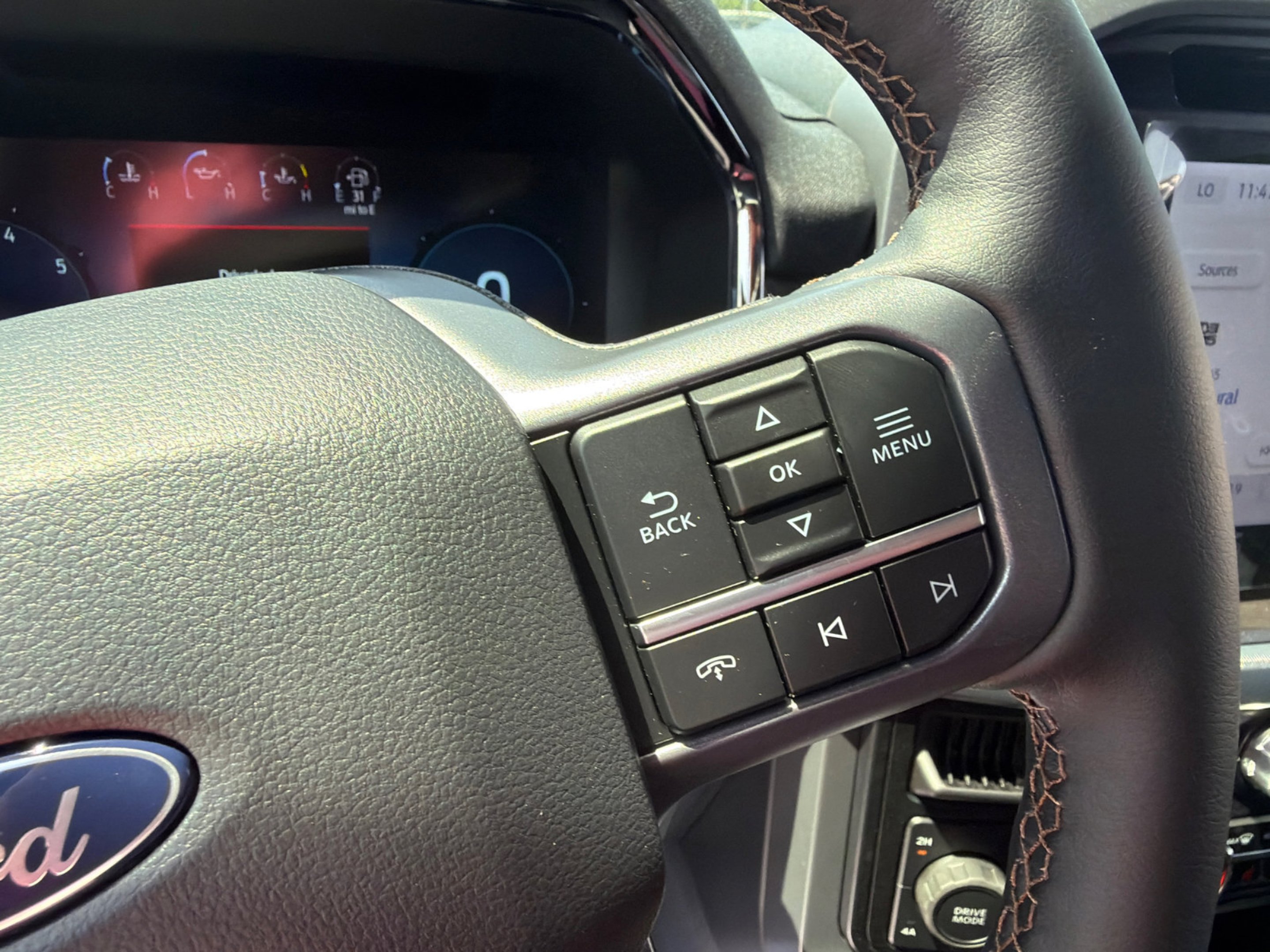 New 2026 Star White Metallic Tri-Coat Ford Lariat® image 21