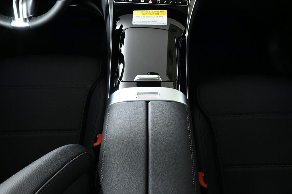 Used 2026 Black Mercedes-Benz GLC 300 image 18