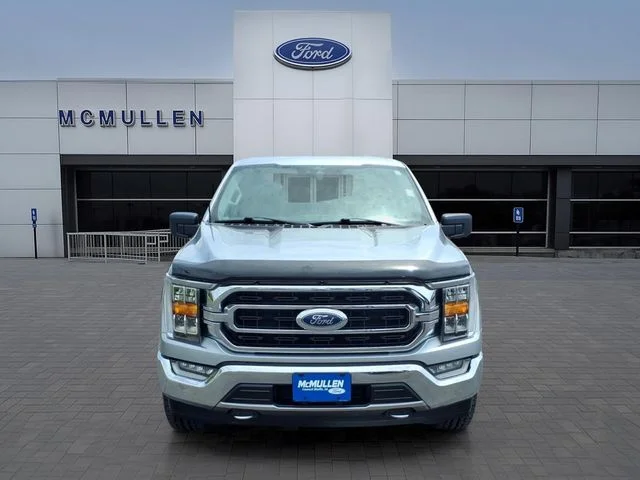 Certified Used 2021 Iconic Silver Ford XLT image 2