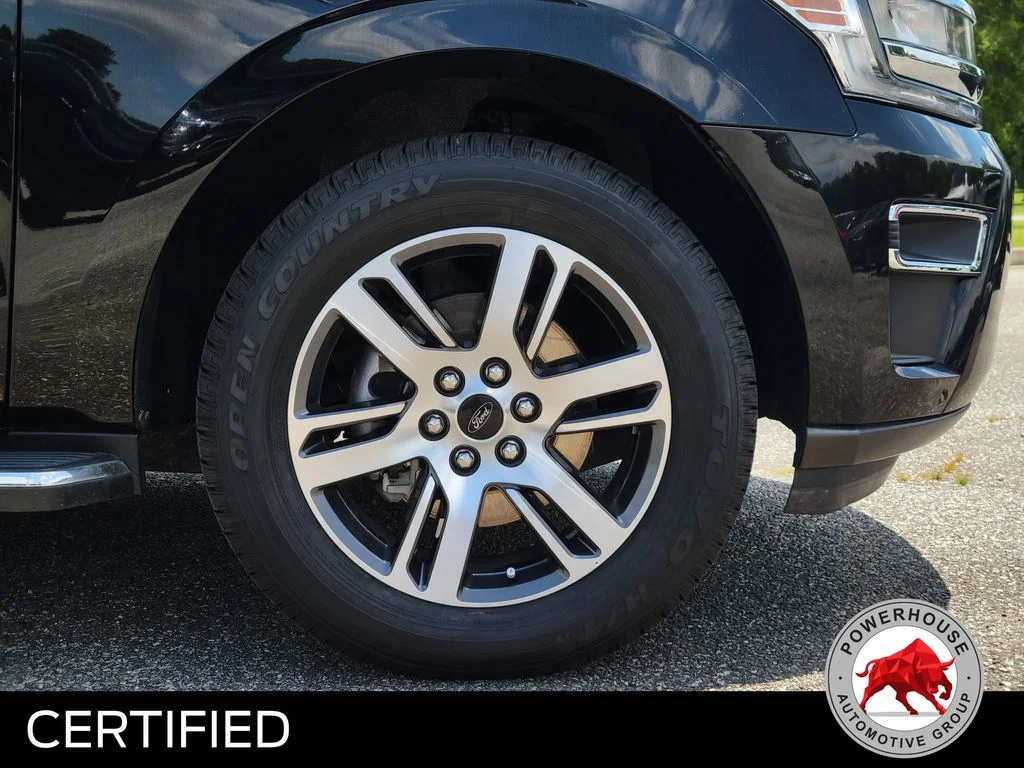 Used 2022 Black Ford Limited image 11