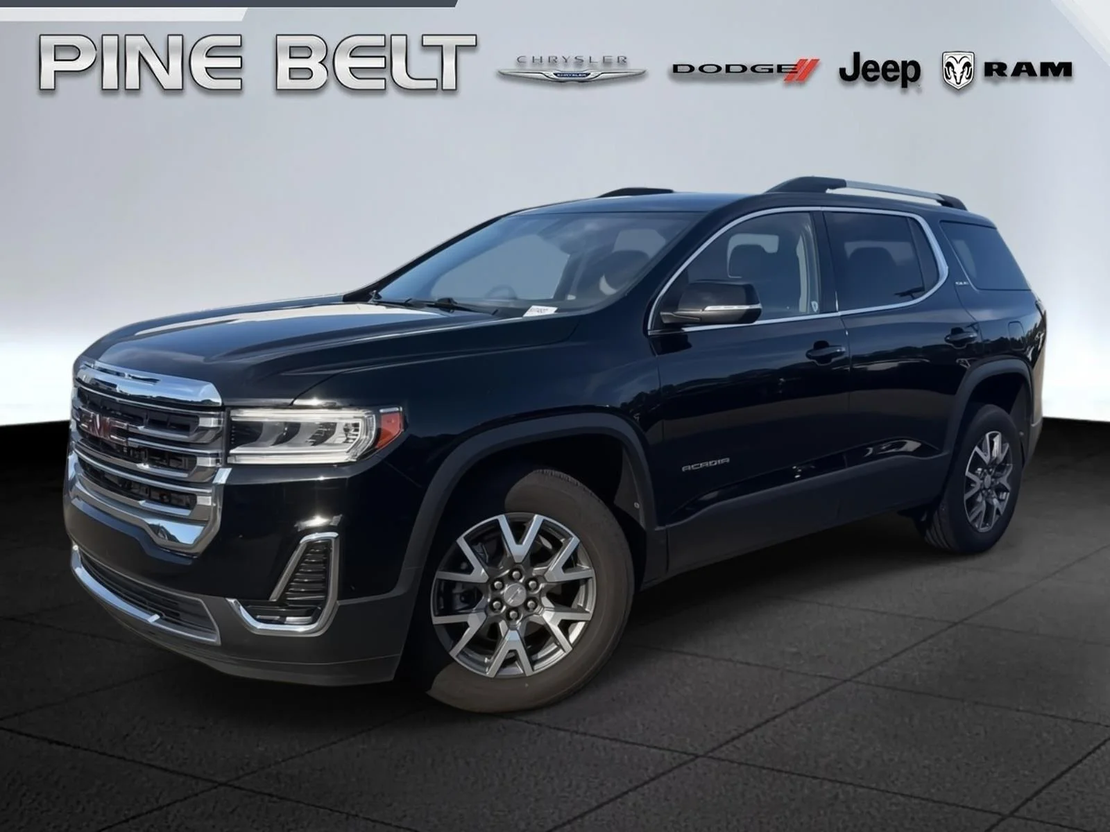 Used 2021 Ebony Twilight Metallic GMC SLE image 1