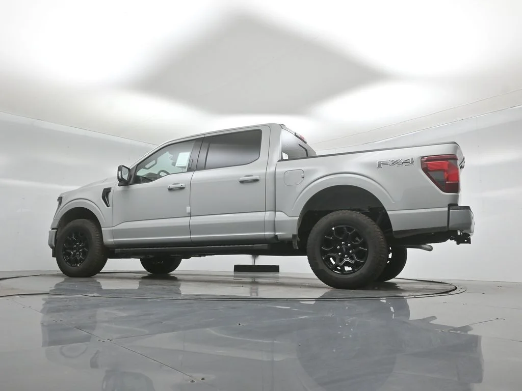 New 2026 Avalanche Ford XLT image 44