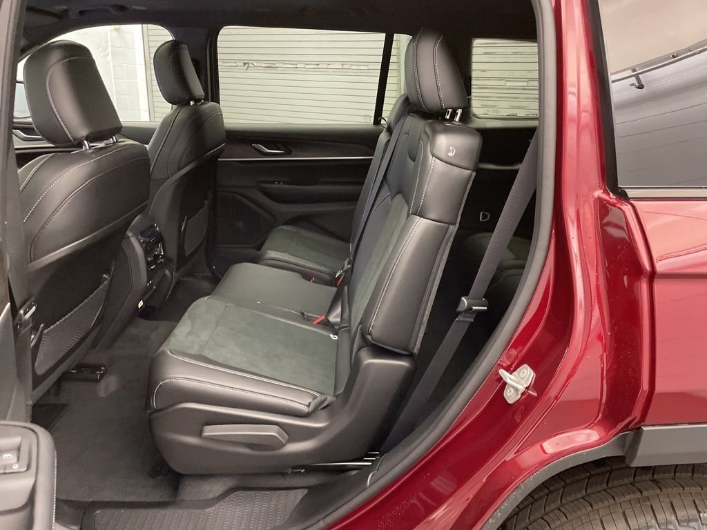 New 2026 Velvet Red Pearlcoat Jeep Altitude image 17