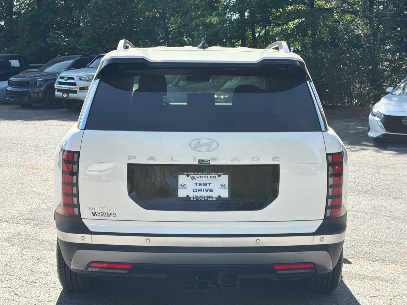New 2026 Creamy White Pearl Hyundai Blue SEL 8P image 6