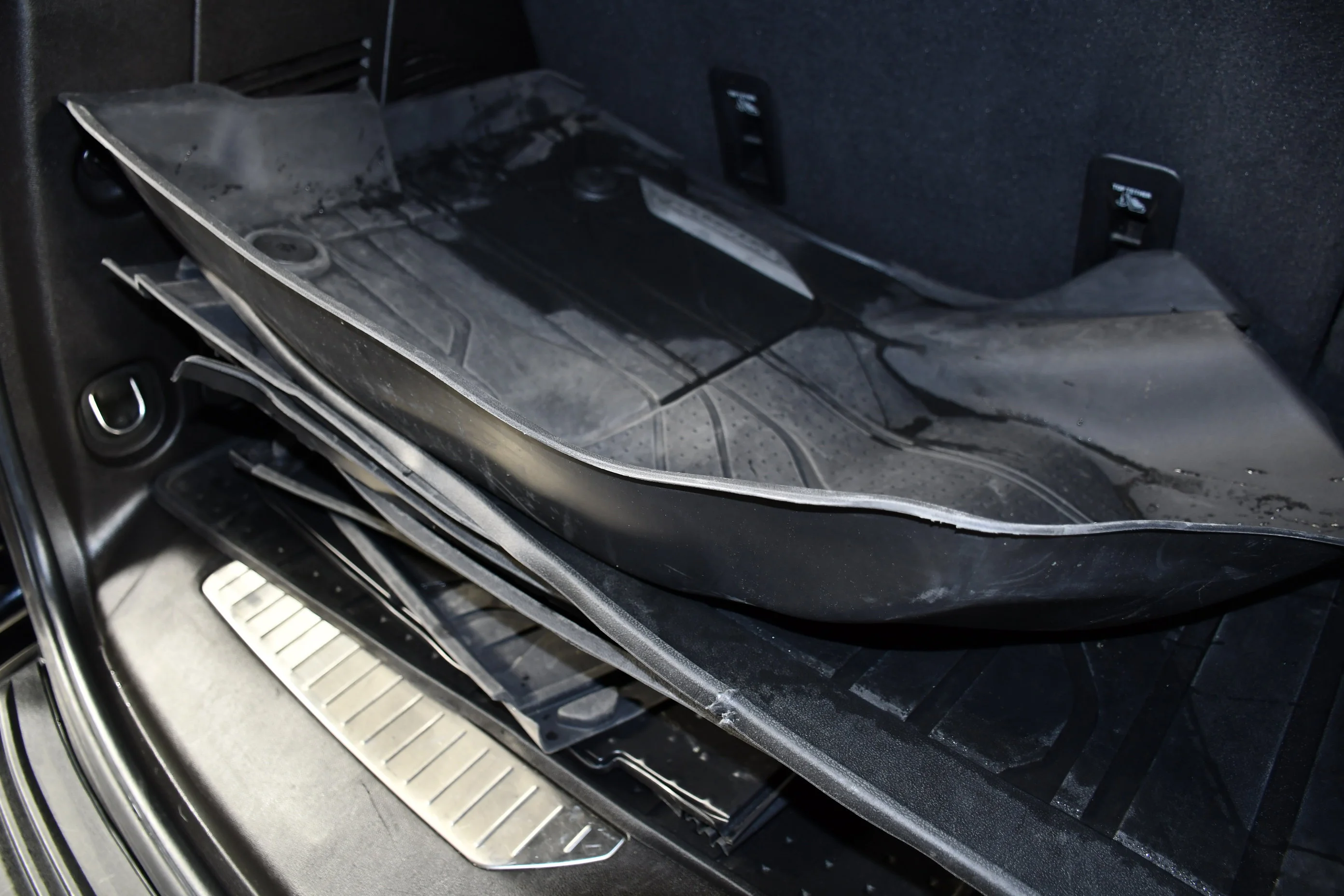 Used 2021 Black Chevrolet Z71 image 55