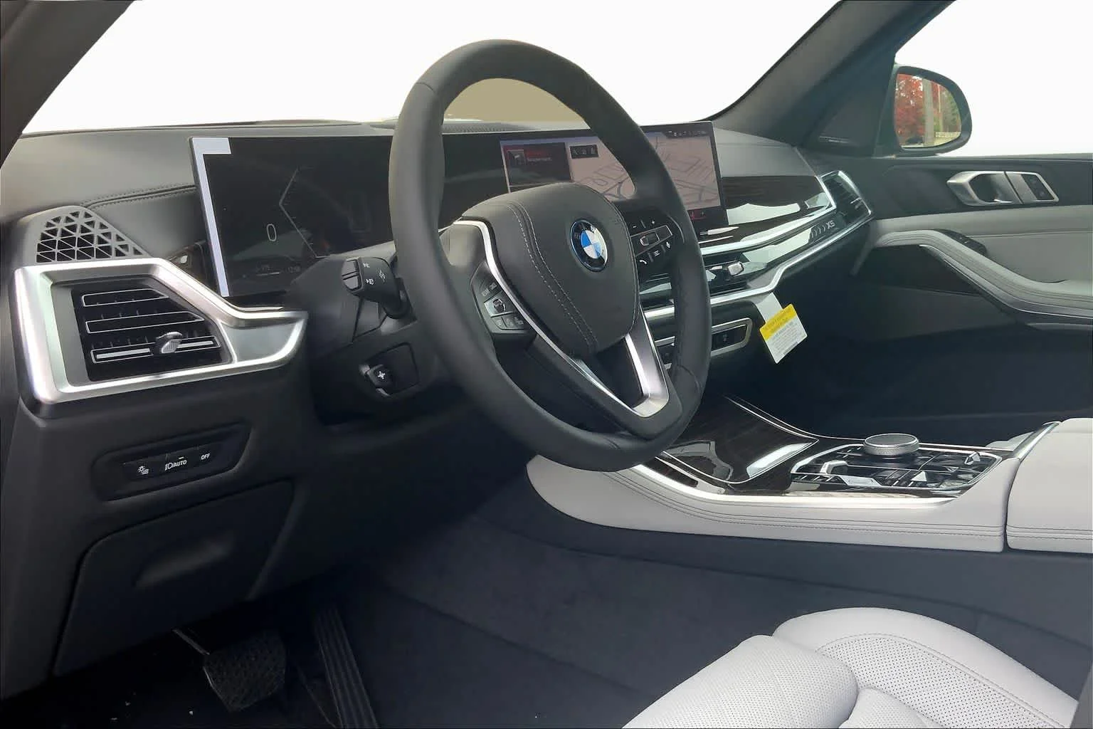 2026 BMW X5 50e - Photo 8