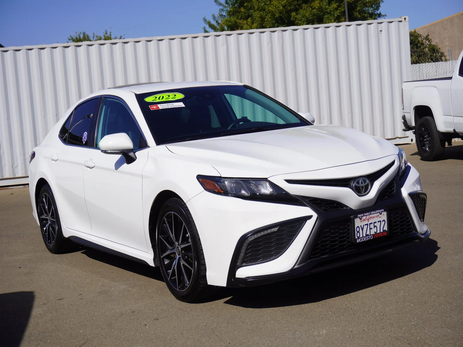 Used 2022 White Toyota SE image 1