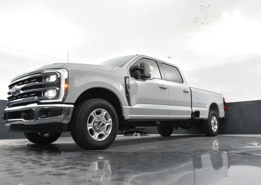 New 2026 White Ford XLT image 27