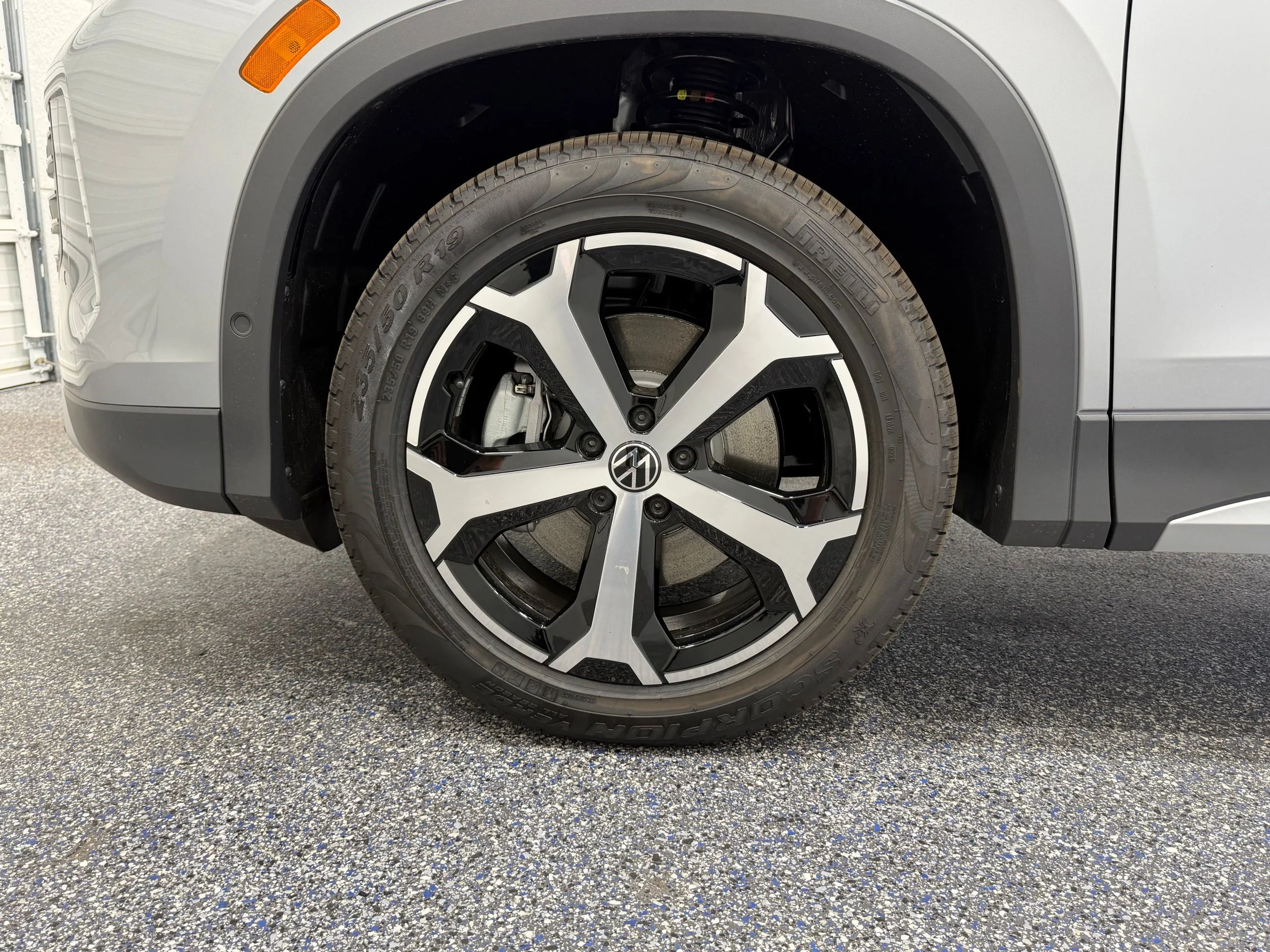 New 2026 Silver Volkswagen 2.0T SE image 12