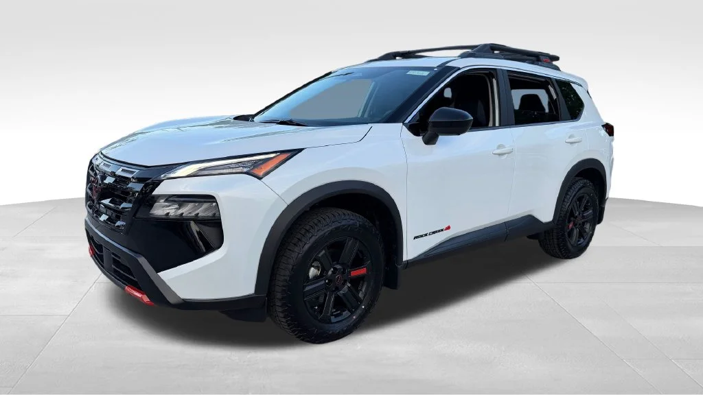 New 2026 Everest White Pearl TriCoat Nissan Rock Creek® image 3
