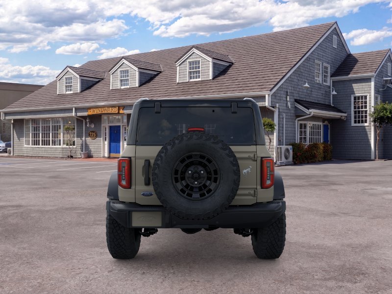New 2026 Desert Sand Ford Badlands® image 5