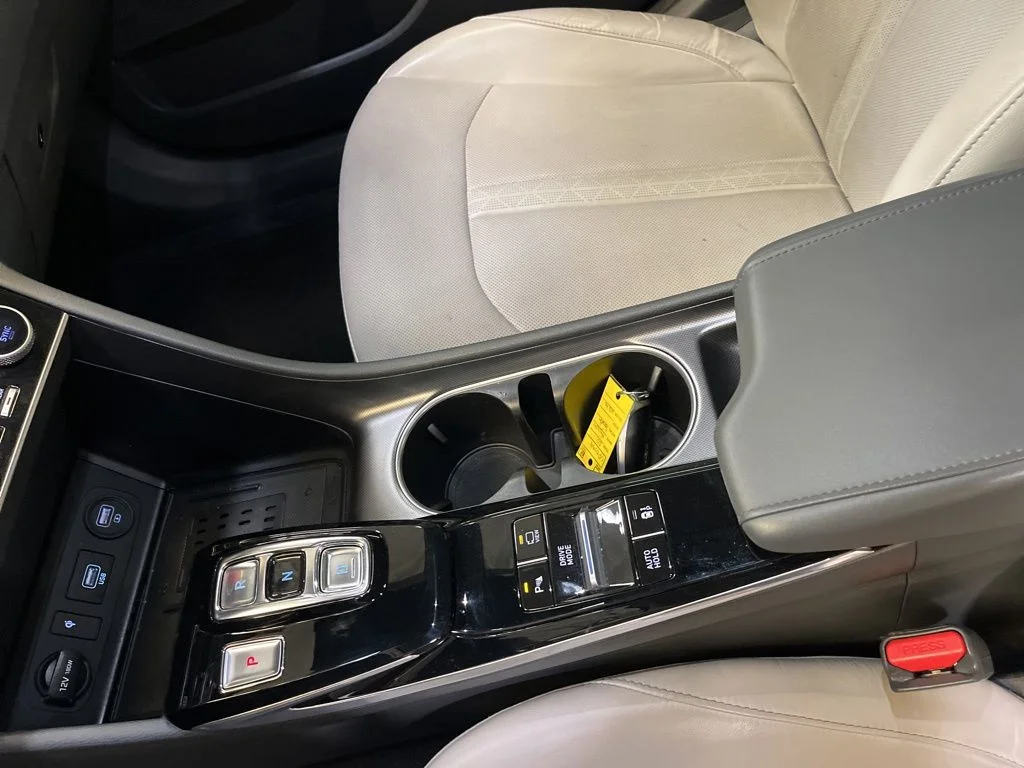 Used 2020 Gray Hyundai Limited image 17