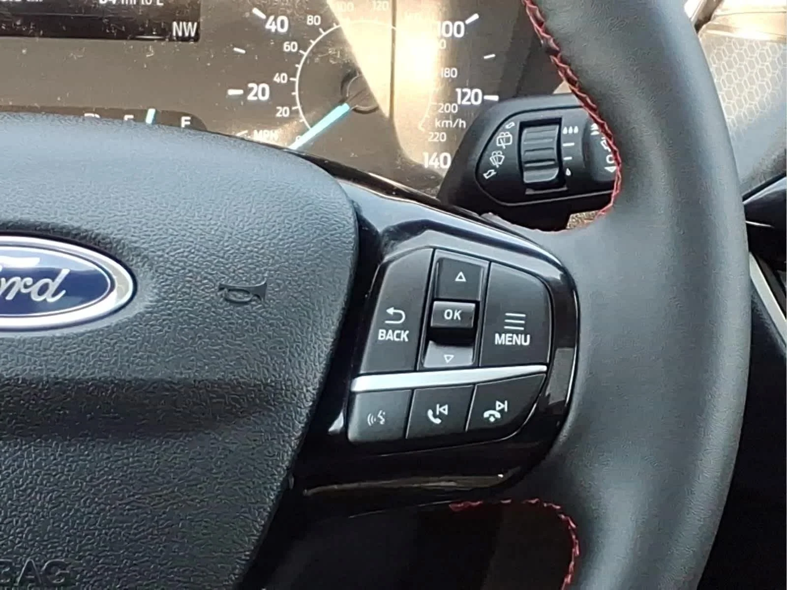 Used 2022 Agate Black Metallic Ford SEL image 22
