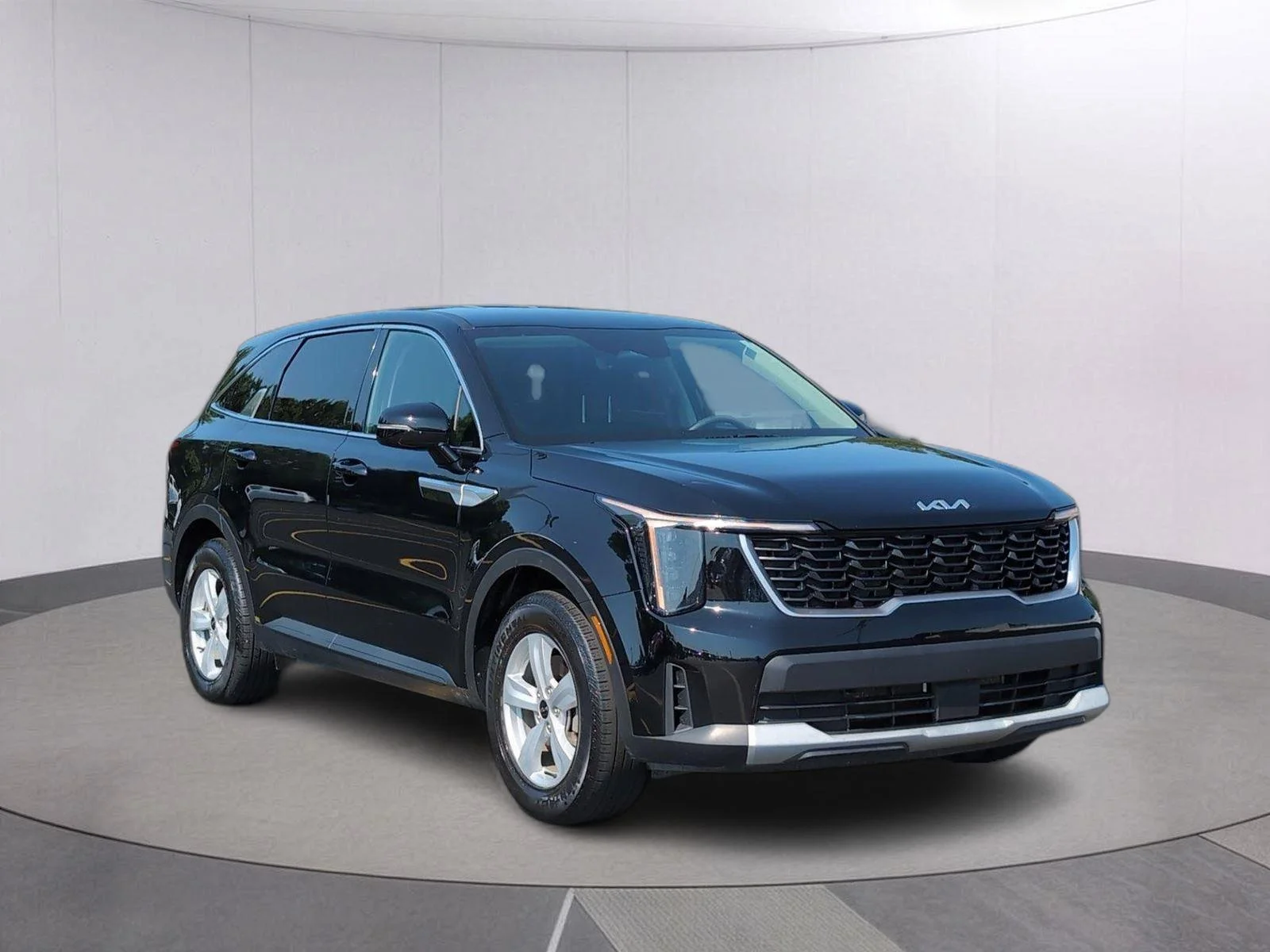 Used 2024 Ebony Black Kia LX image 9