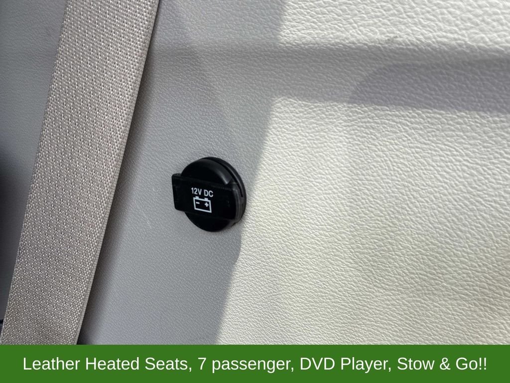 Used 2017 Black Chrysler Touring L image 14