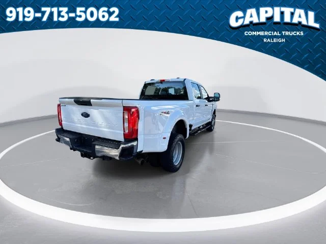 Used 2024 White Ford XL image 10