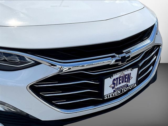 Used 2023 White Chevrolet LT image 37