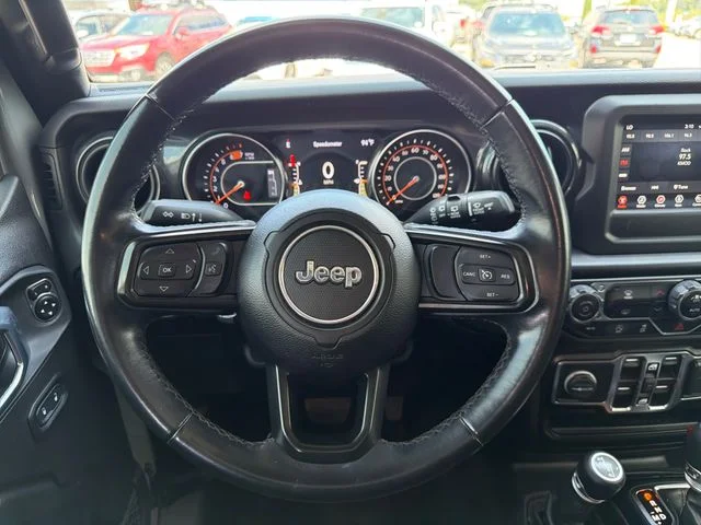 Used 2021 Gray Jeep Unlimited Sport Altitude image 10