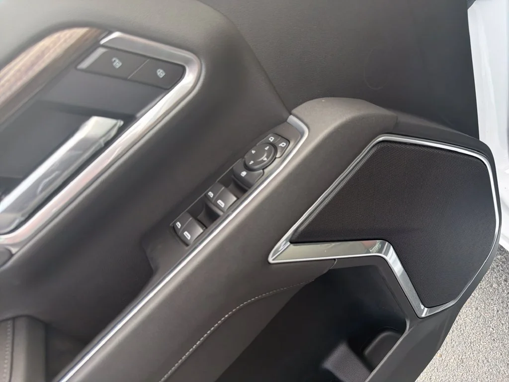 2026 Chevrolet Silverado 3500 HD LT - Photo 25