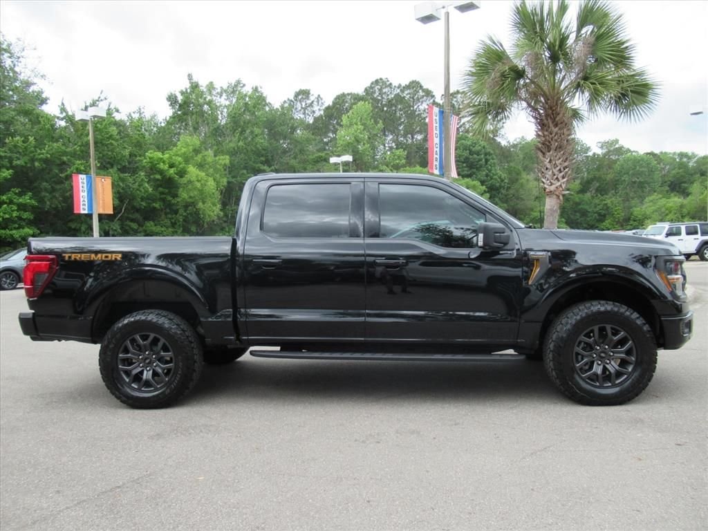 Used 2025 Black Ford Tremor image 2