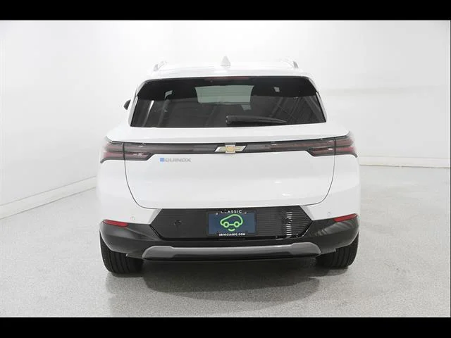 Certified Used 2024 Summit White Chevrolet 2LT image 21