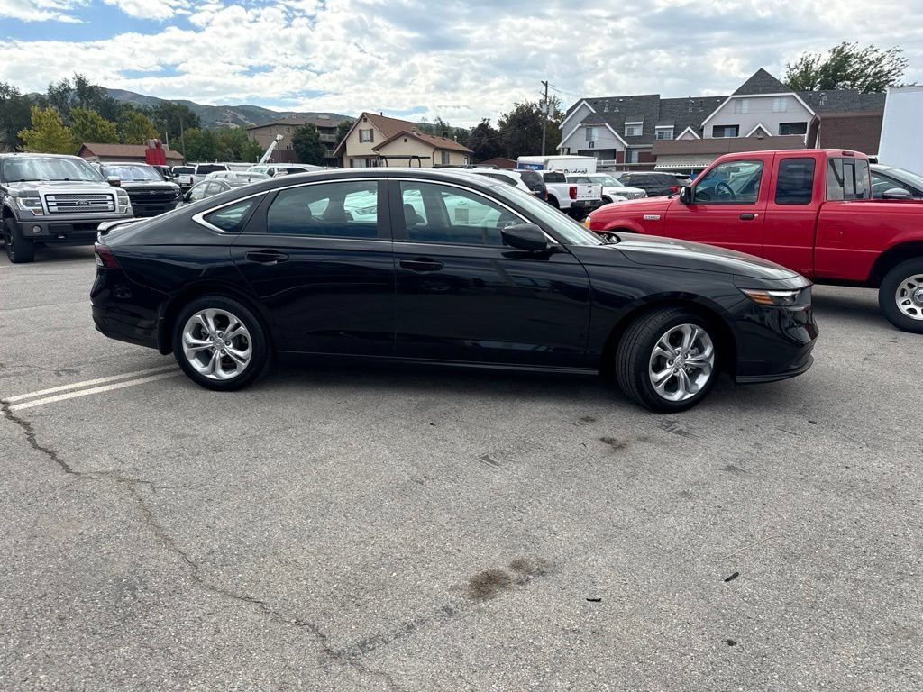 Used 2025 Black Honda LX image 4
