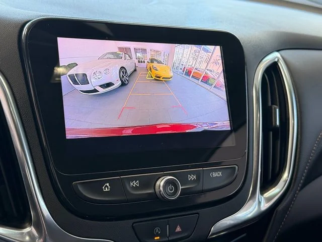 Used 2022 Red Chevrolet Premier image 17