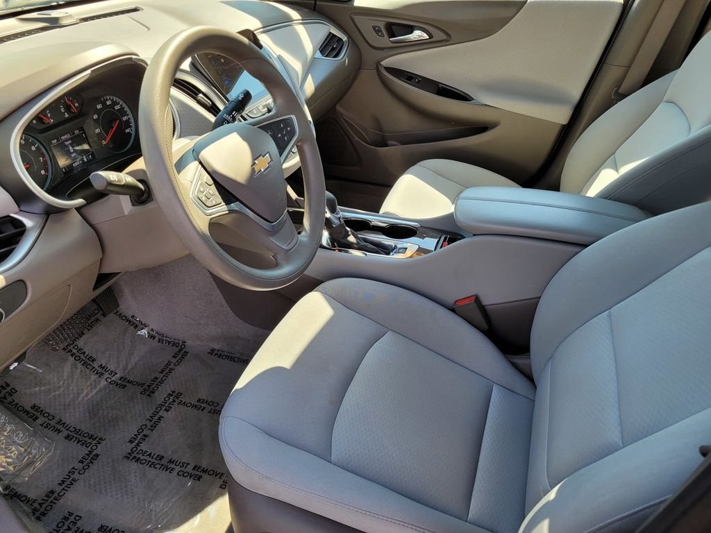 Used 2022 Gray Chevrolet LT image 15