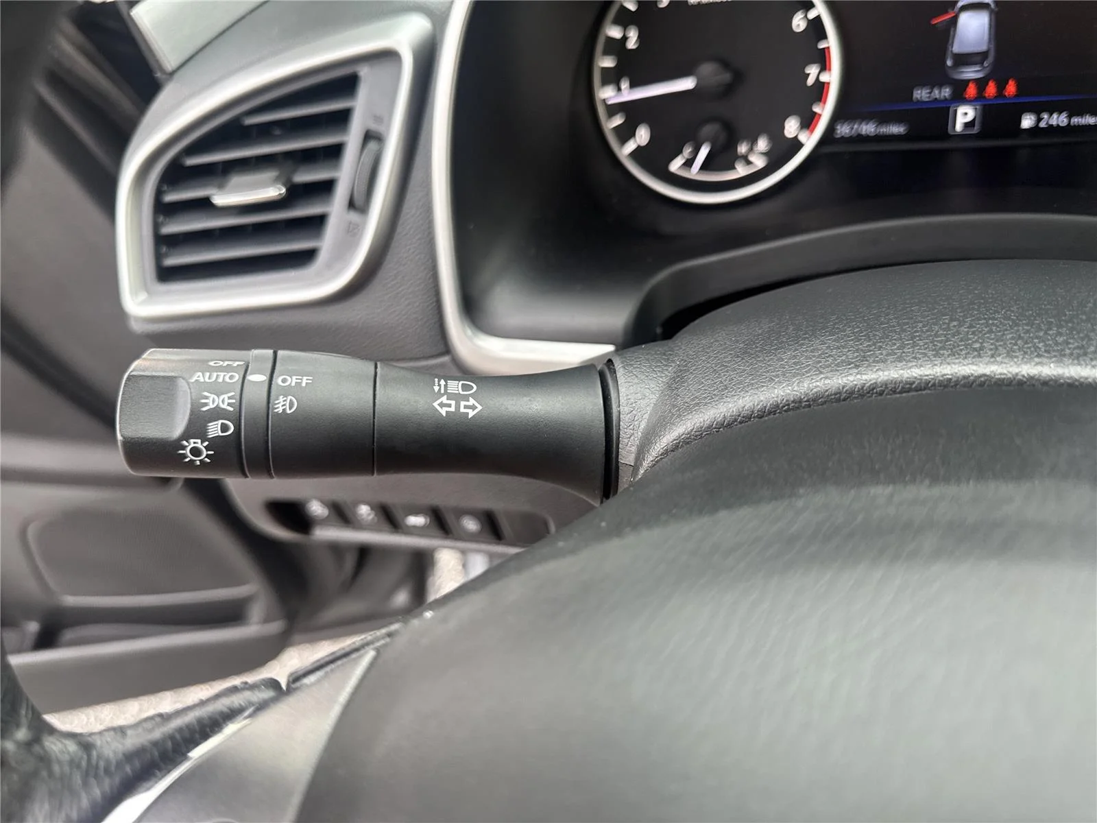 Used 2023 Gun Metallic Nissan SL image 21
