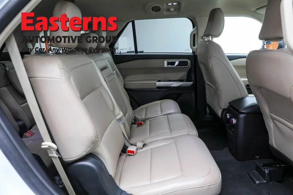 Used 2023 White Ford XLT image 22