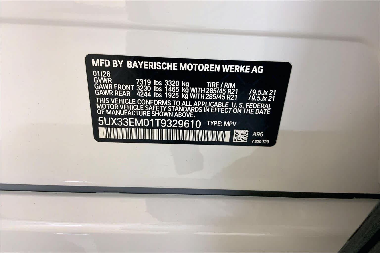 New 2026 Mineral White Metallic BMW M60i image 21