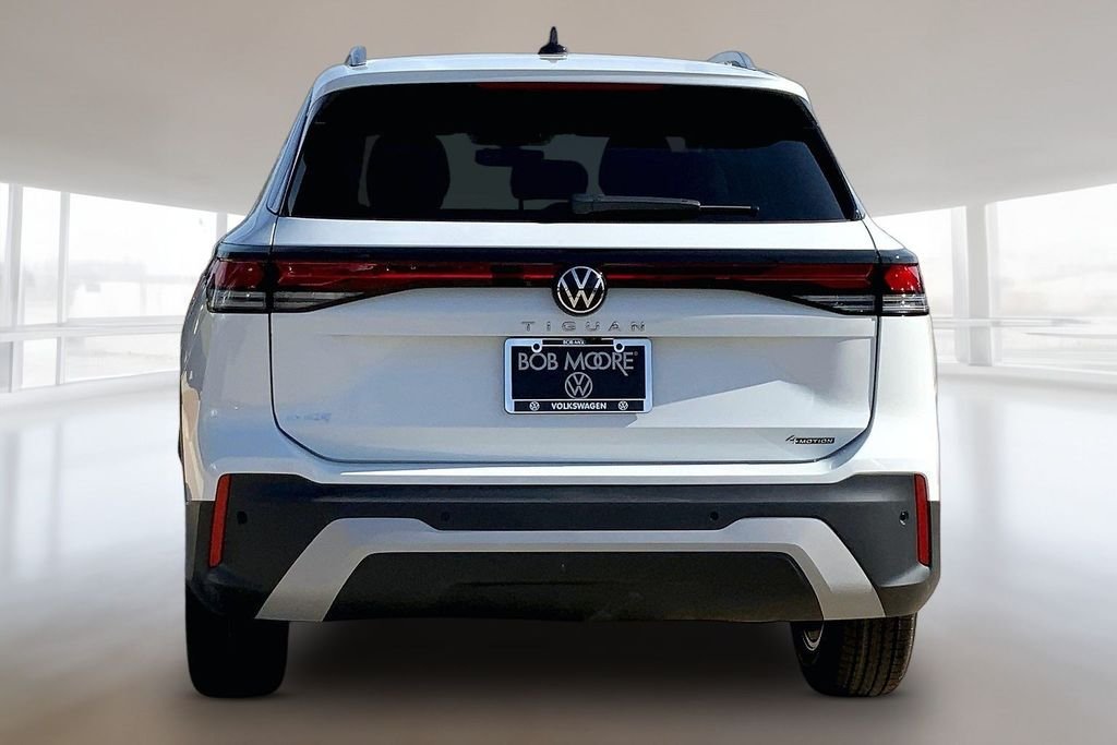 New 2026 Pure White Volkswagen 2.0T S image 4