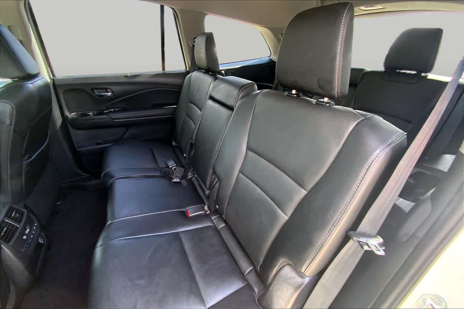 Used 2021 Platinum White Pearl Honda Special Edition image 20