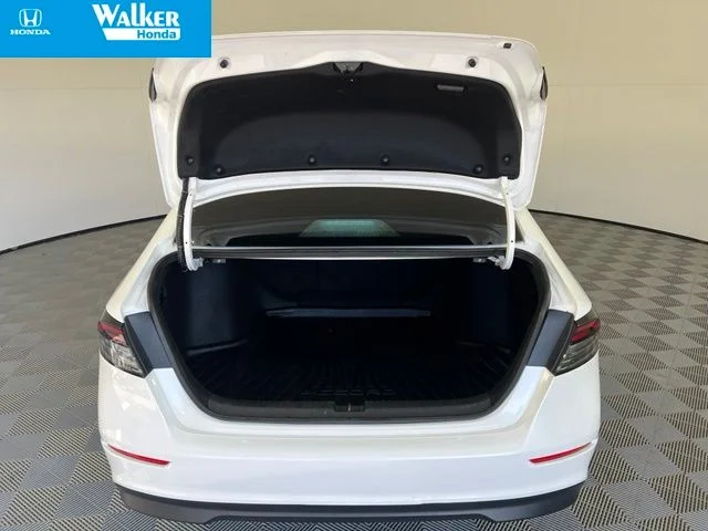 Used 2024 White Honda EX image 33
