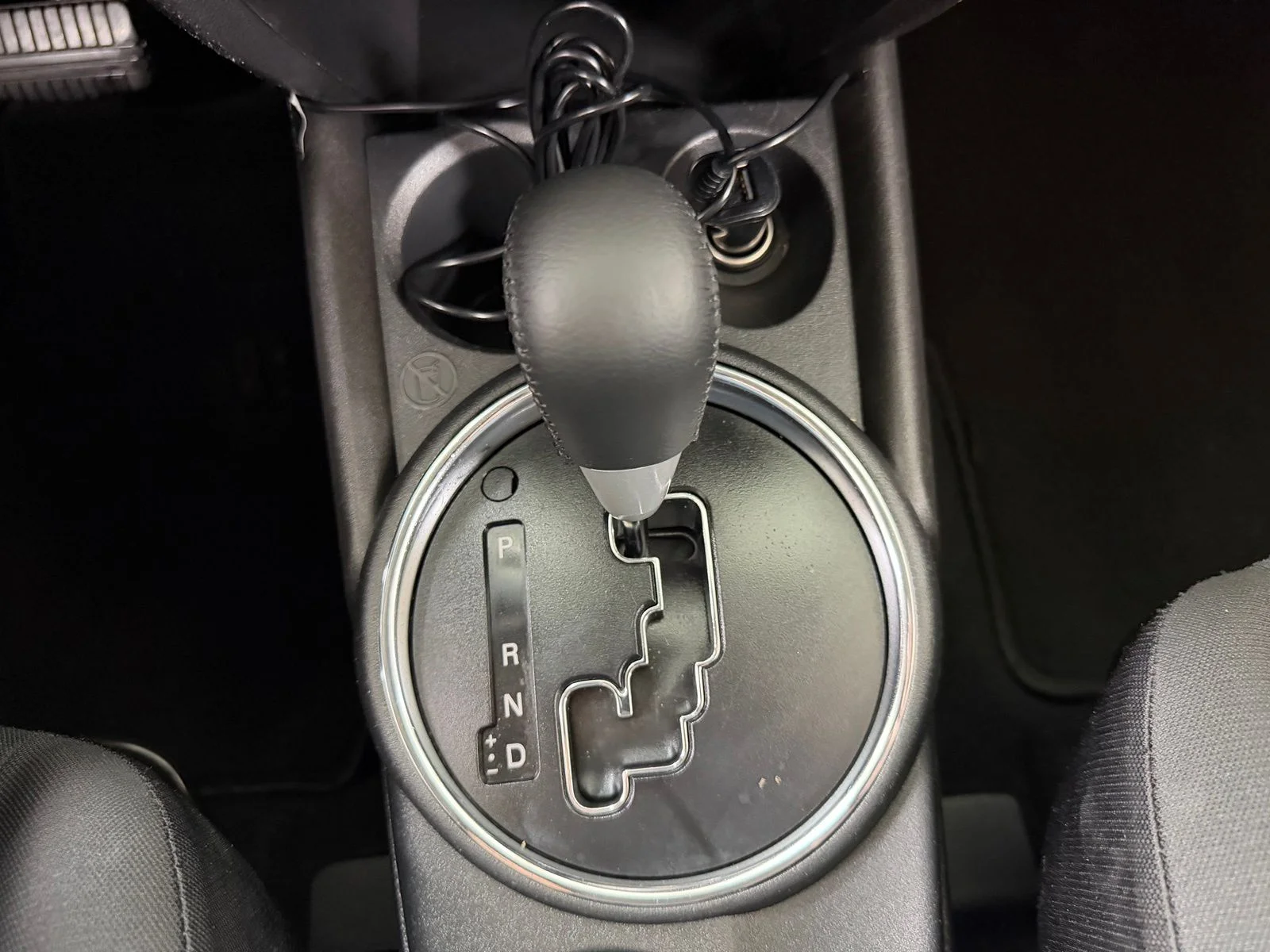 Used 2015  Mitsubishi ES image 23