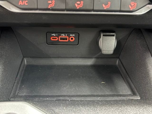 Used 2025 White Nissan 2.5 SV image 33